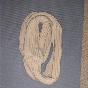 hollister infinity scarf